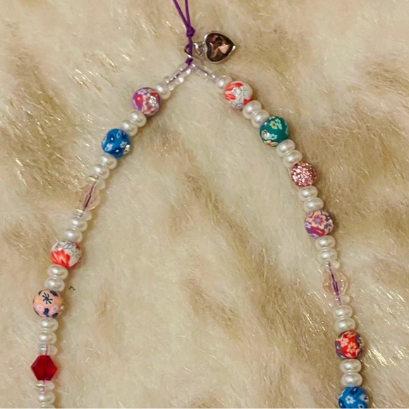 Phone String! Pearl & Bling!💕💎 - Picture 5 of 9